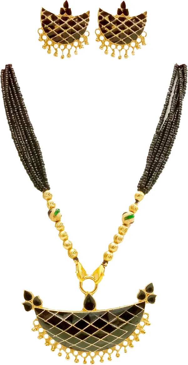 Assamese_Traditional_Gold_Plated_Black_Colour_Joonbiri_Tassel_Jewellery_Set_For_Women